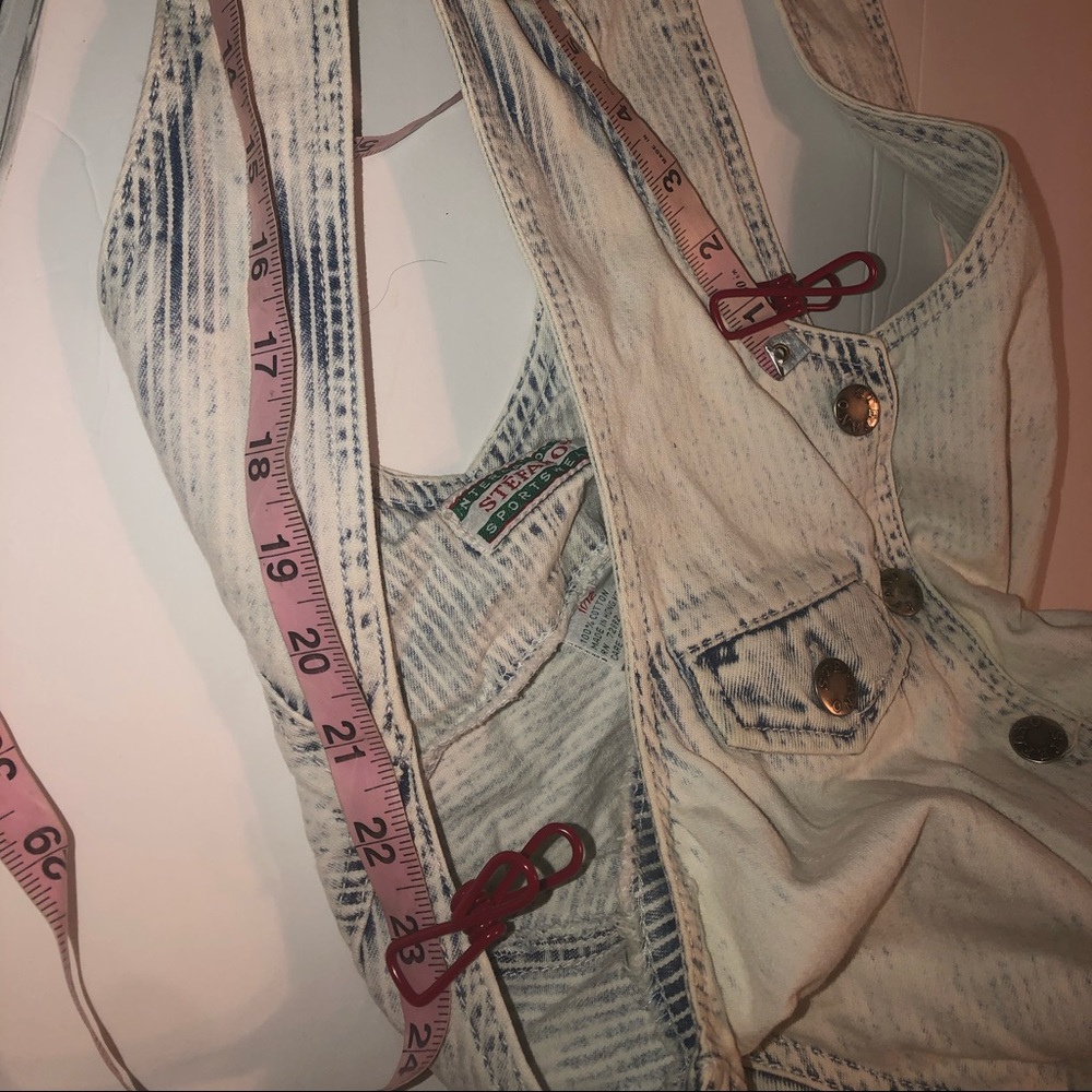 VINTAGE 1980’s OVERALL DISTRESSED PINSTRIPE DENIM SHORTALLS - Picture 12 of 16